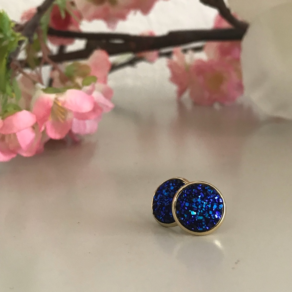 3 For $13 Purple Stainless Steel Druzy Earrings 🌸